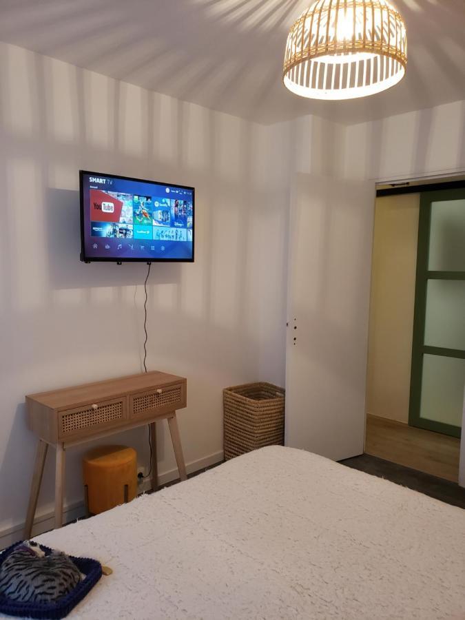 Maison Du Bonheur 2 A Troyes Logement Entier Avec Parking Exterior foto